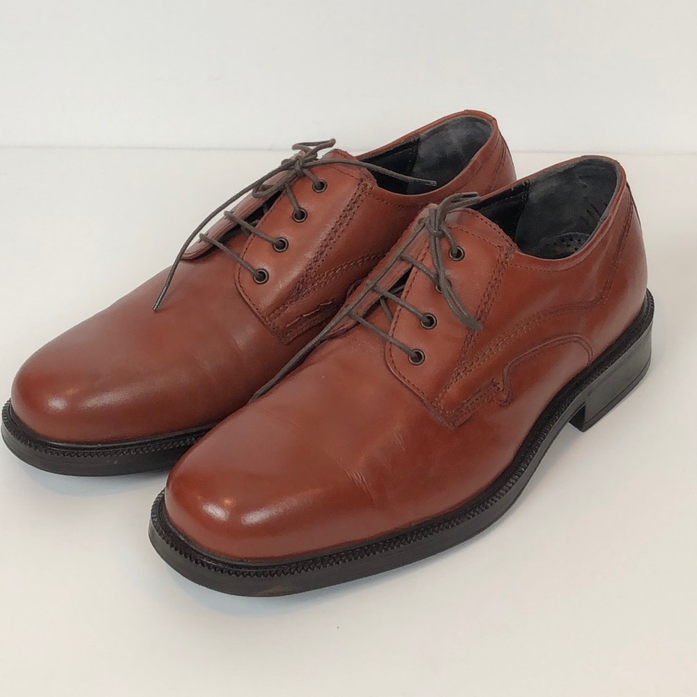 Bill Blass Oxfords
